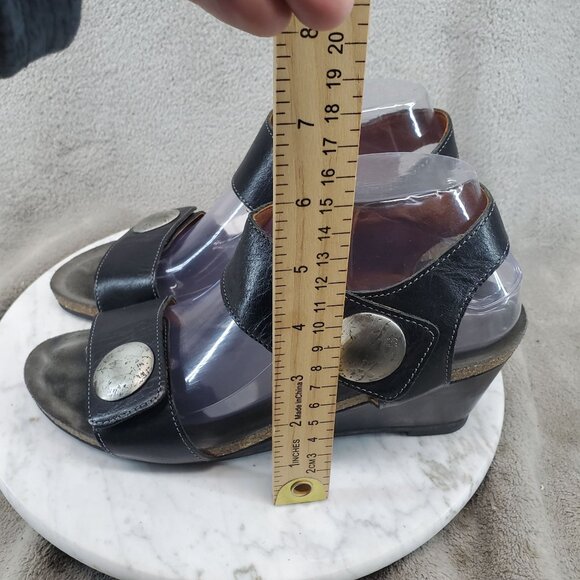 Taos Footwear Shoes Womens EU 39 US 8-8.5 Black Leather Carousel 2 Sandals - Picture 3 of 9